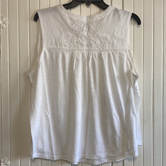 Cynthia Rowley White Embroidered Flower Top - Large - Picture 4 of 6